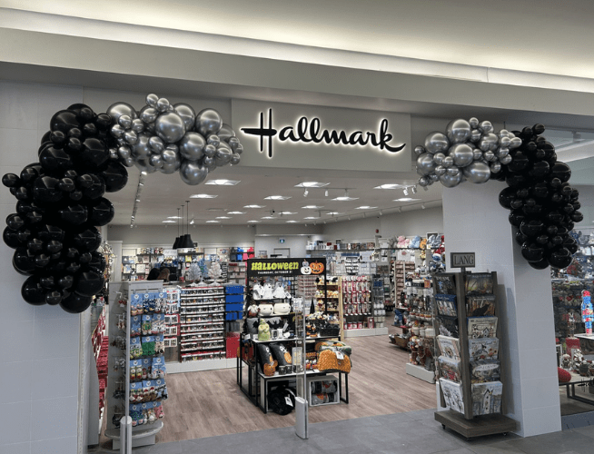 Hallmark Georgian Mall Barrie, Hallmark Gold Crown Store